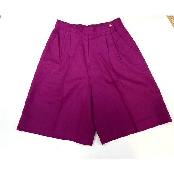 That's me! Womens Shorts Size 3/4 Pink High Waisted Pleated Wool Blend Vintage - Picture 1 of 14